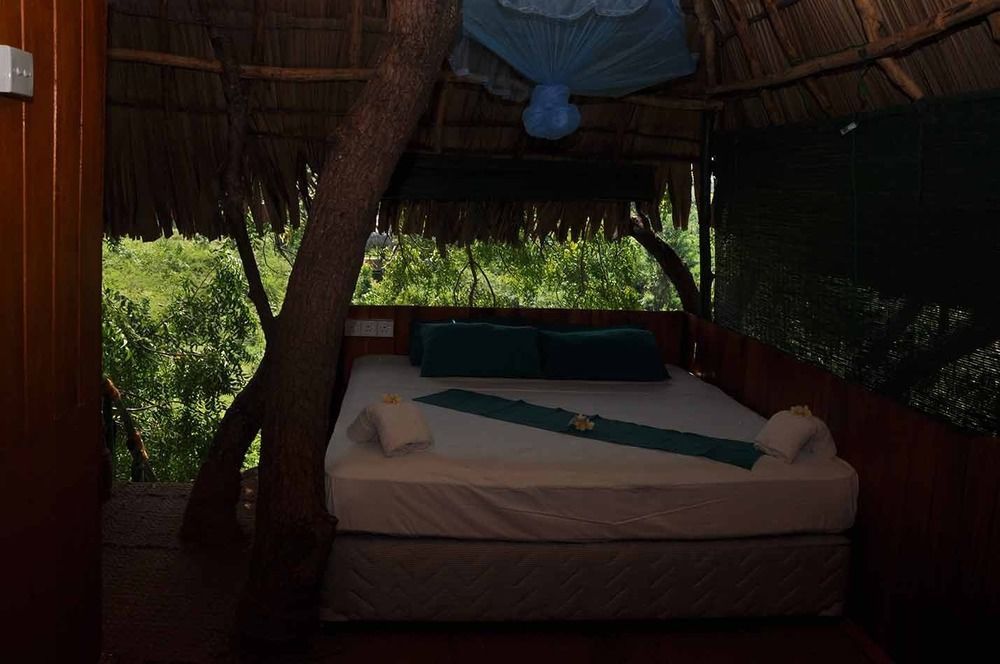 ホテル Yala Beddegama Eco カタラガマ エクステリア 写真